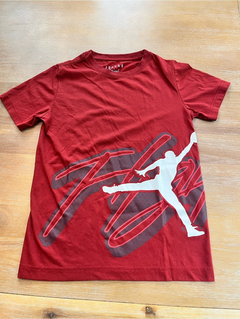 AIR JORDAN Boys Red T-Shirt w/Awesome Graphics - Size: M